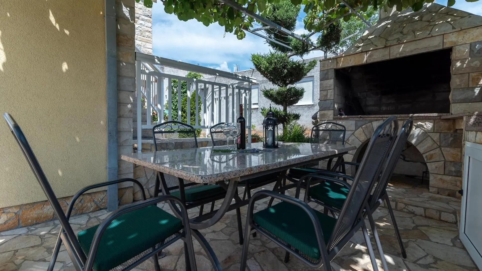 Boutique Apartment With Garden In Trogir Croácia